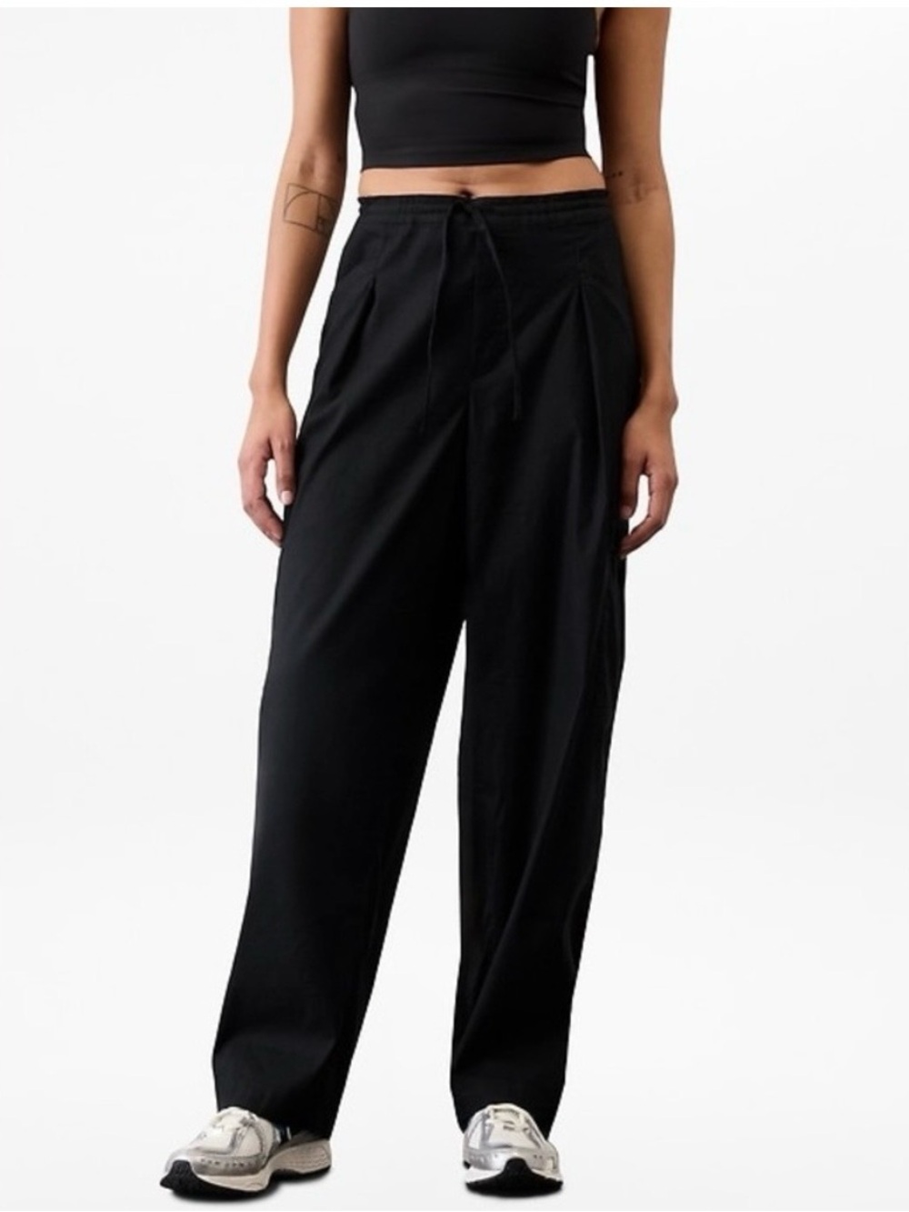 Athleta New Paradise Straight Leg Cargo
Pants Linen Blend In black Size M
NWT - Picture 1 of 16
